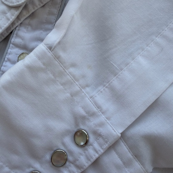 Vintage 70s Embroidered Western Shirt with Black Yoke and Yellow Florals - Picture 8 of 8